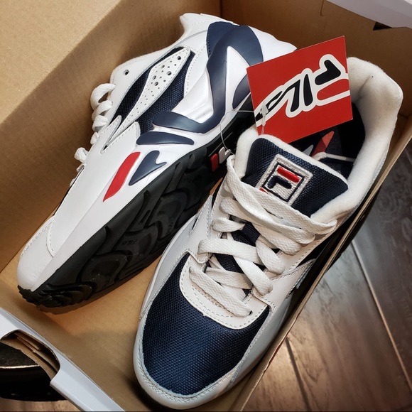 Women’s Fila Mindblower Athletic Shoe - Picture 1 of 1